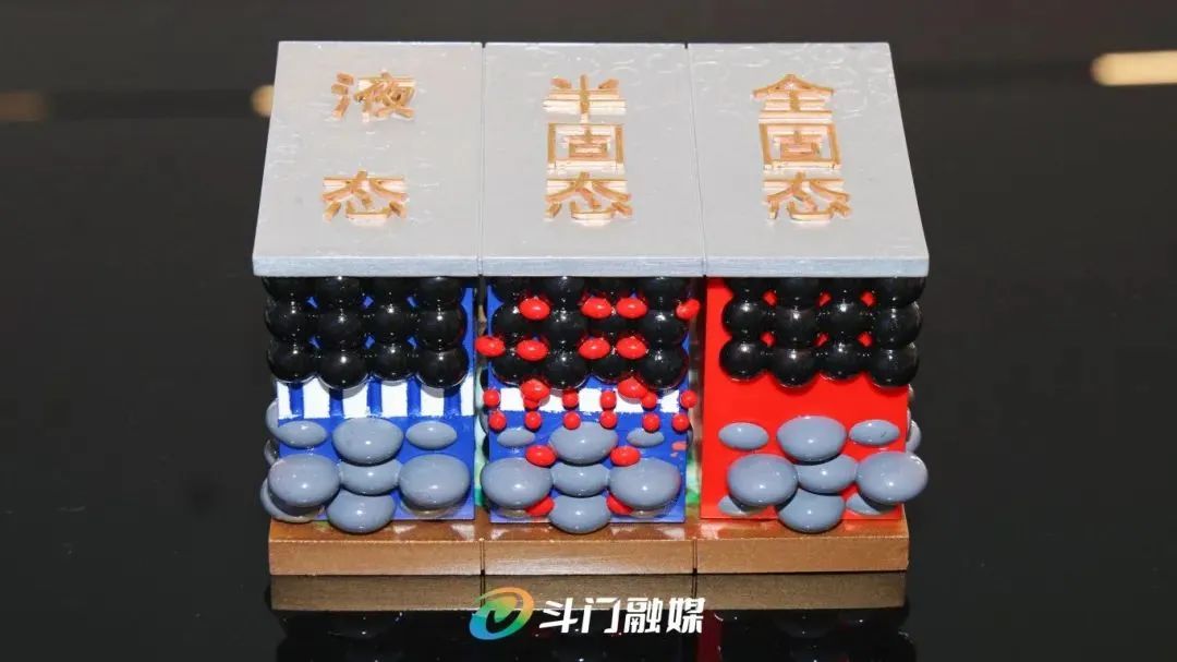 1743389308992484.jpg 4.jpg